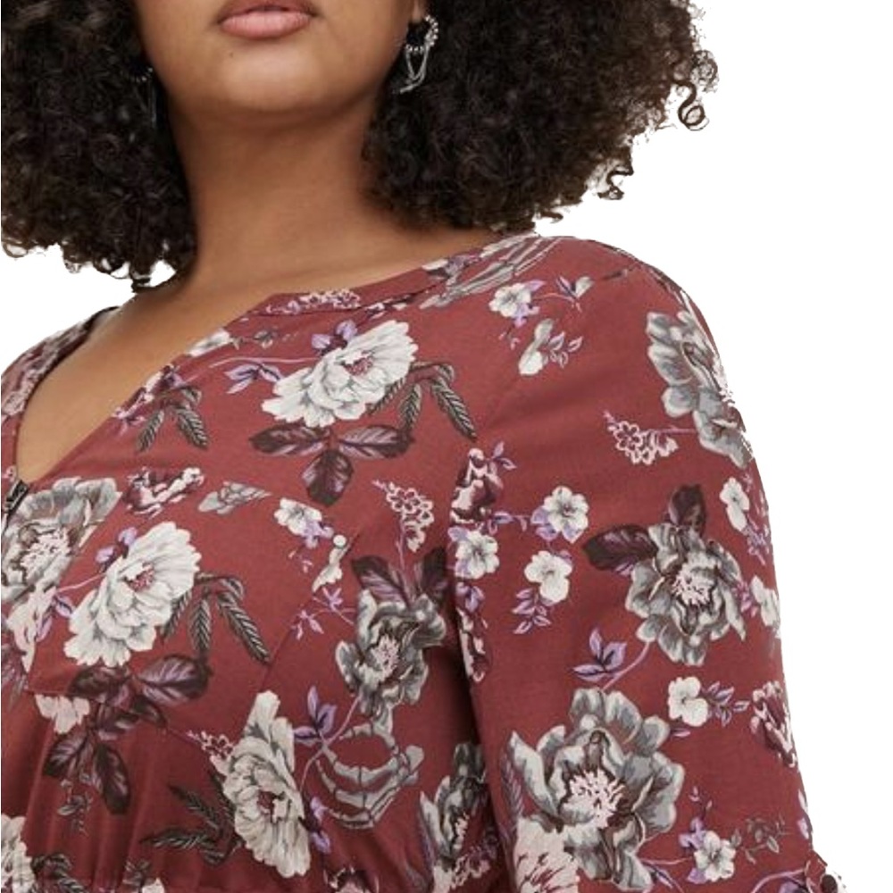 TORRID - Mini Challis Zip-Front Shirt Dress - Skulls & Florals - Plus Size 6X - Picture 2 of 10